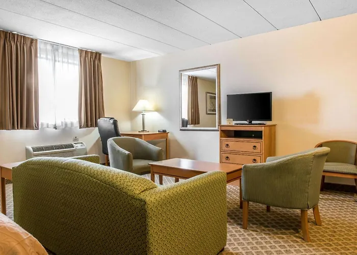 Quality Inn & Suites Fairview - Erie